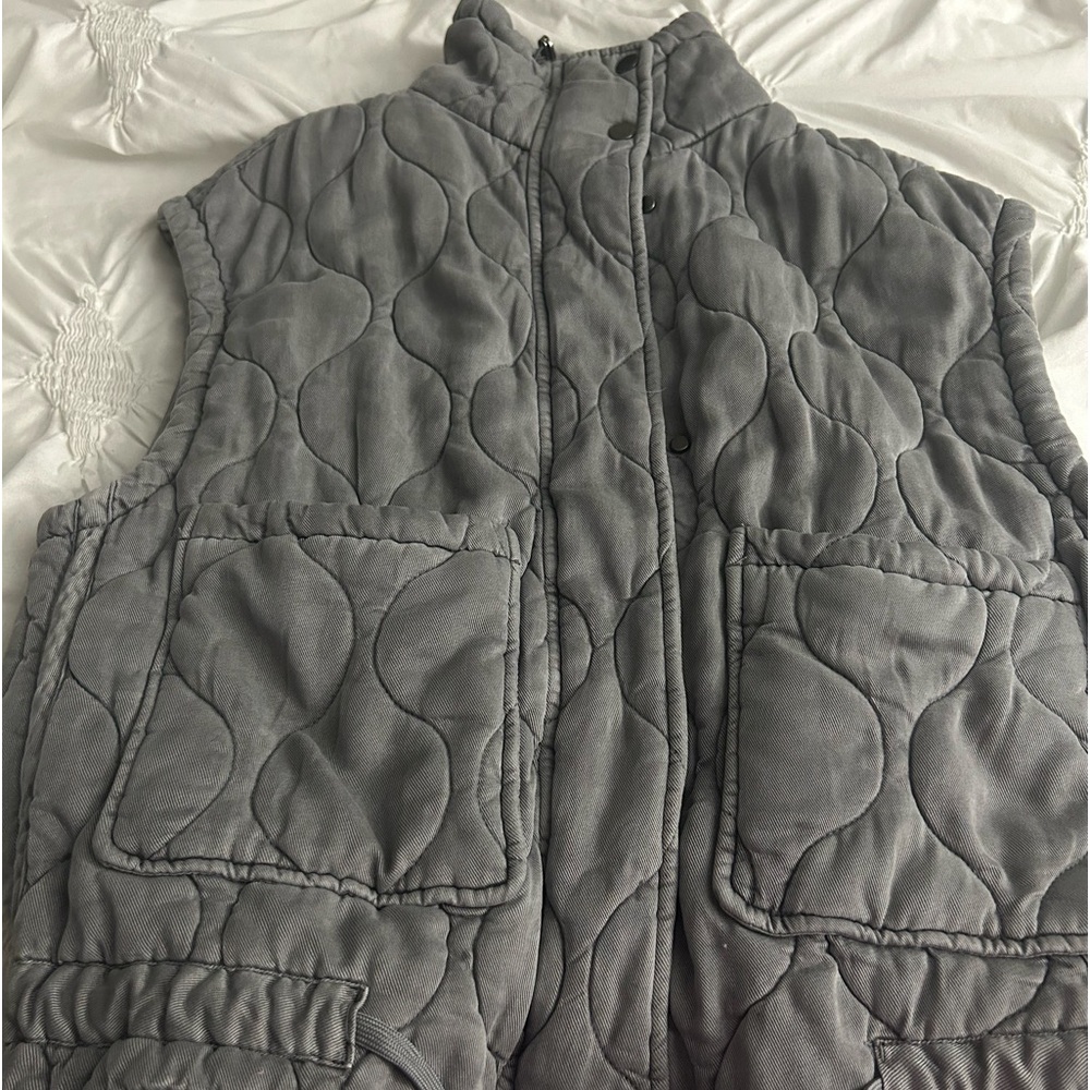 Zara vest